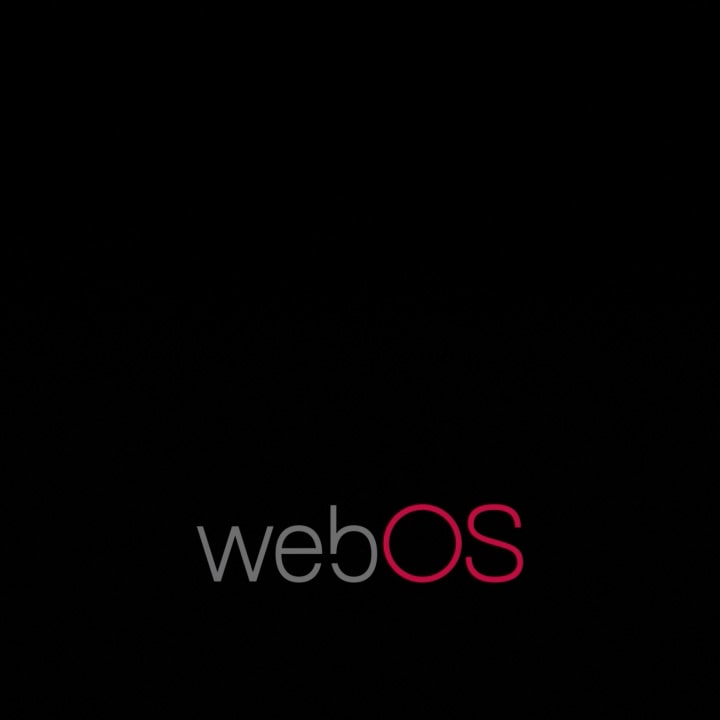 Secuencia animada de LG Smart TV en la que aparece el logotipo de webOS, seguido de las palabras “Watch” (Mira), “Play” (Reproduce) y “Discover” (Descubre), y que termina con la pantalla de inicio de LG webOS, con aplicaciones y canales de streaming