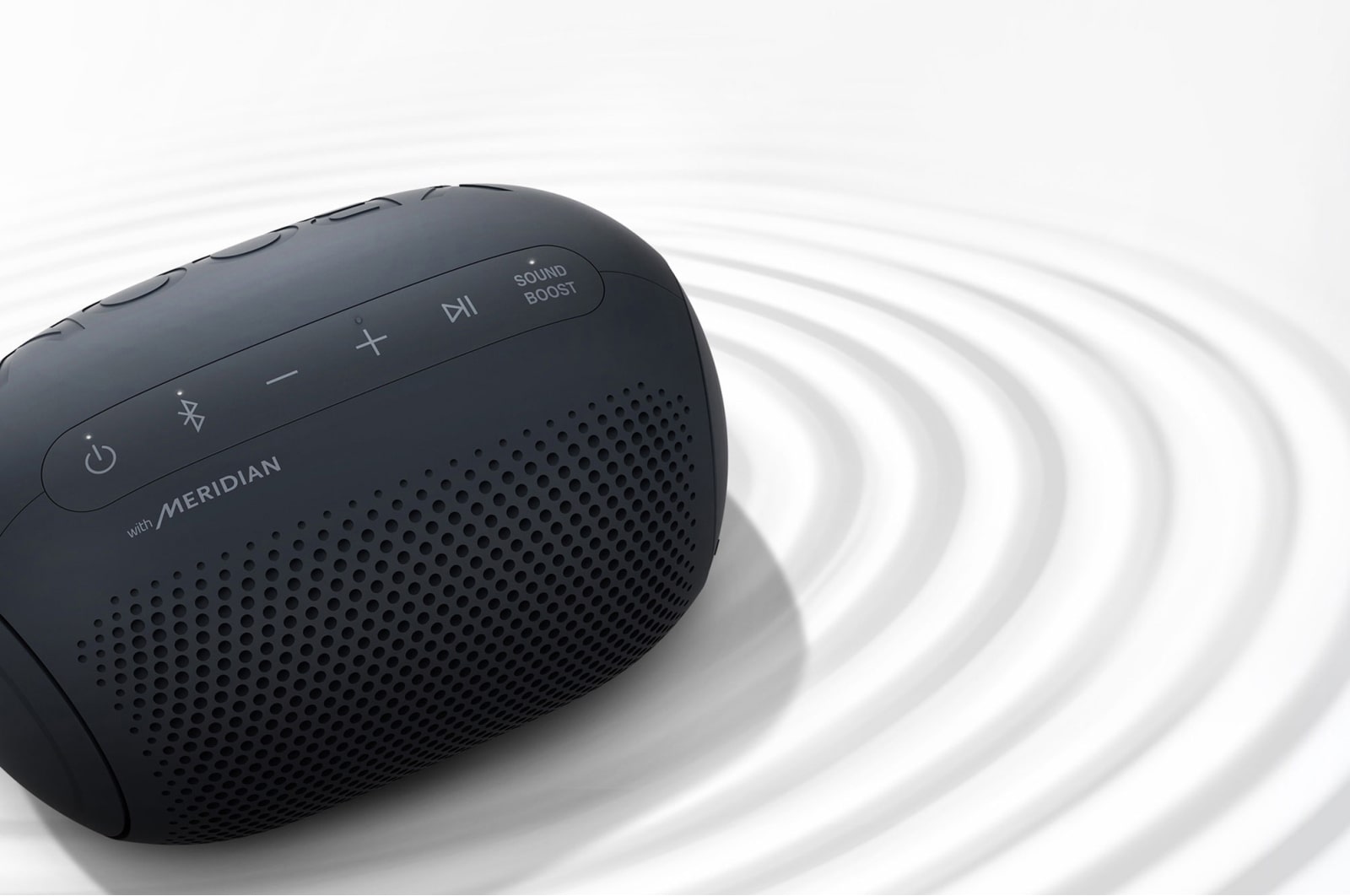 LG Parlante LG XBOOM Go PL2 | 5W | Bajos de doble acción | Luces multicolor | IPX5 | 10 Horas de Batería, PL2