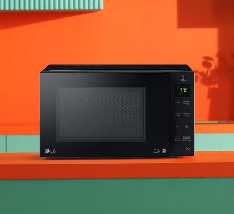 It shows LG Neochef™ placed in the kitchen.