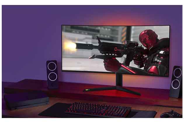 Curved Monitors Vs. Flat Monitors