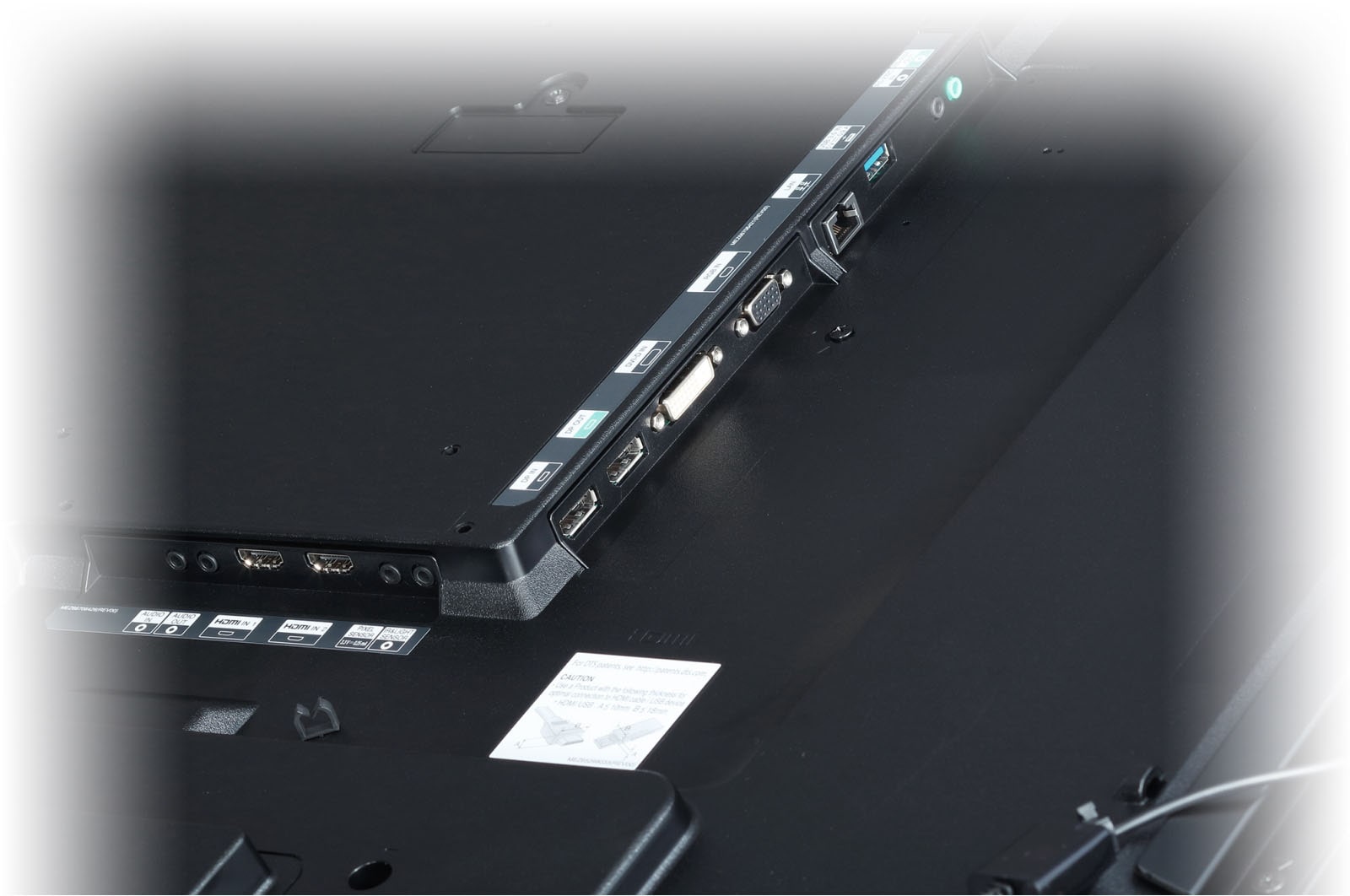 LG Seria TA3E, 55TA3E-B