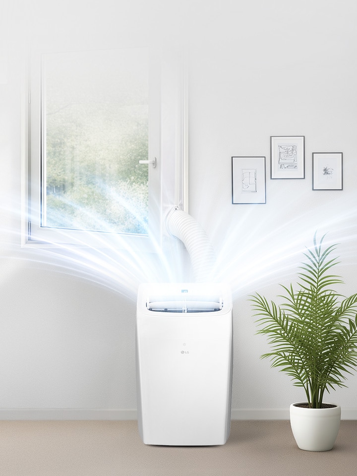 Przenośny klimatyzator LG w salonie z niebieską grafiką nawiewu ilustrującą szybkie chłodzenie na żądanie.