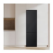 imagem do interior do frigorífico combinado LG