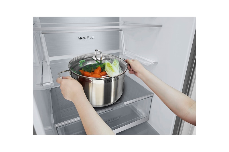 LG Frigorífico Combinado | 384 L | Etiqueta energética B | 2,03 m | DoorCooLing+™ | FRESHConverter™ | FRESHBaLancer™ | Wi-Fi, GBB72MBUBN