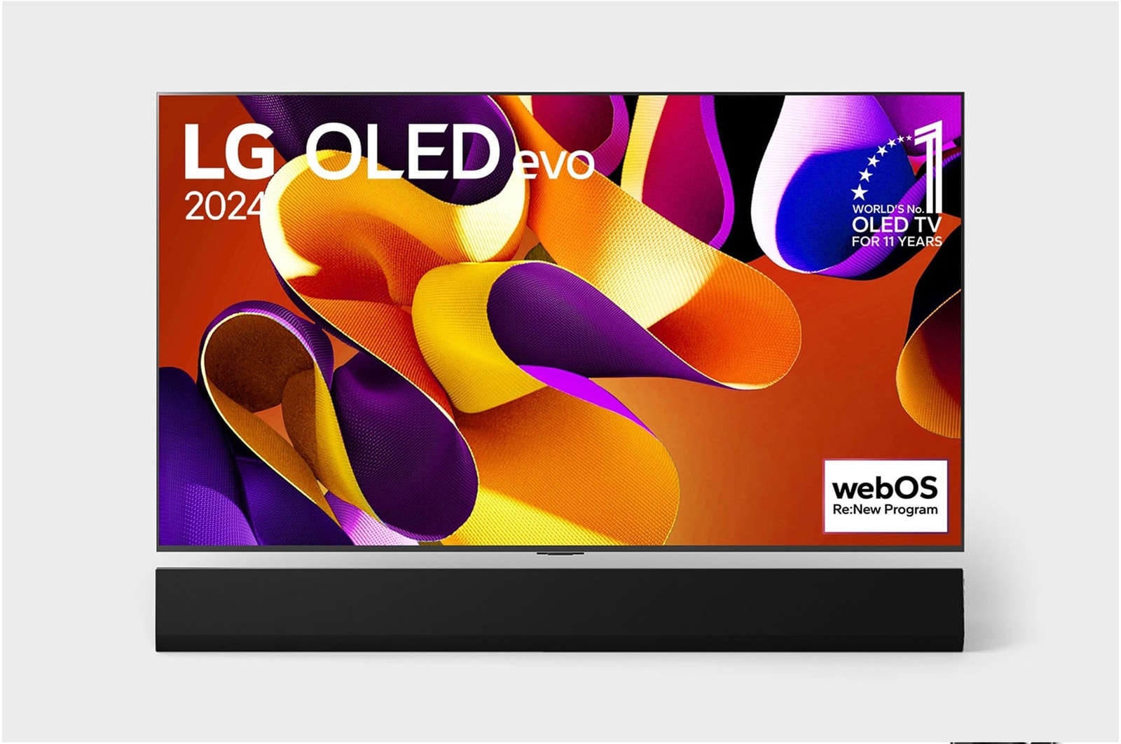 صورة أمامية لتلفزيون LG OLED evo TV وOLED G4 وتلفزيون OLED Emblem رقم 1 على مستوى العالم لمدة 11 عامًا وشعار الضمان الذي لمدة 5 سنوات على الشاشة، بالإضافة إلى مكبر الصوت Soundbar بالأسفل