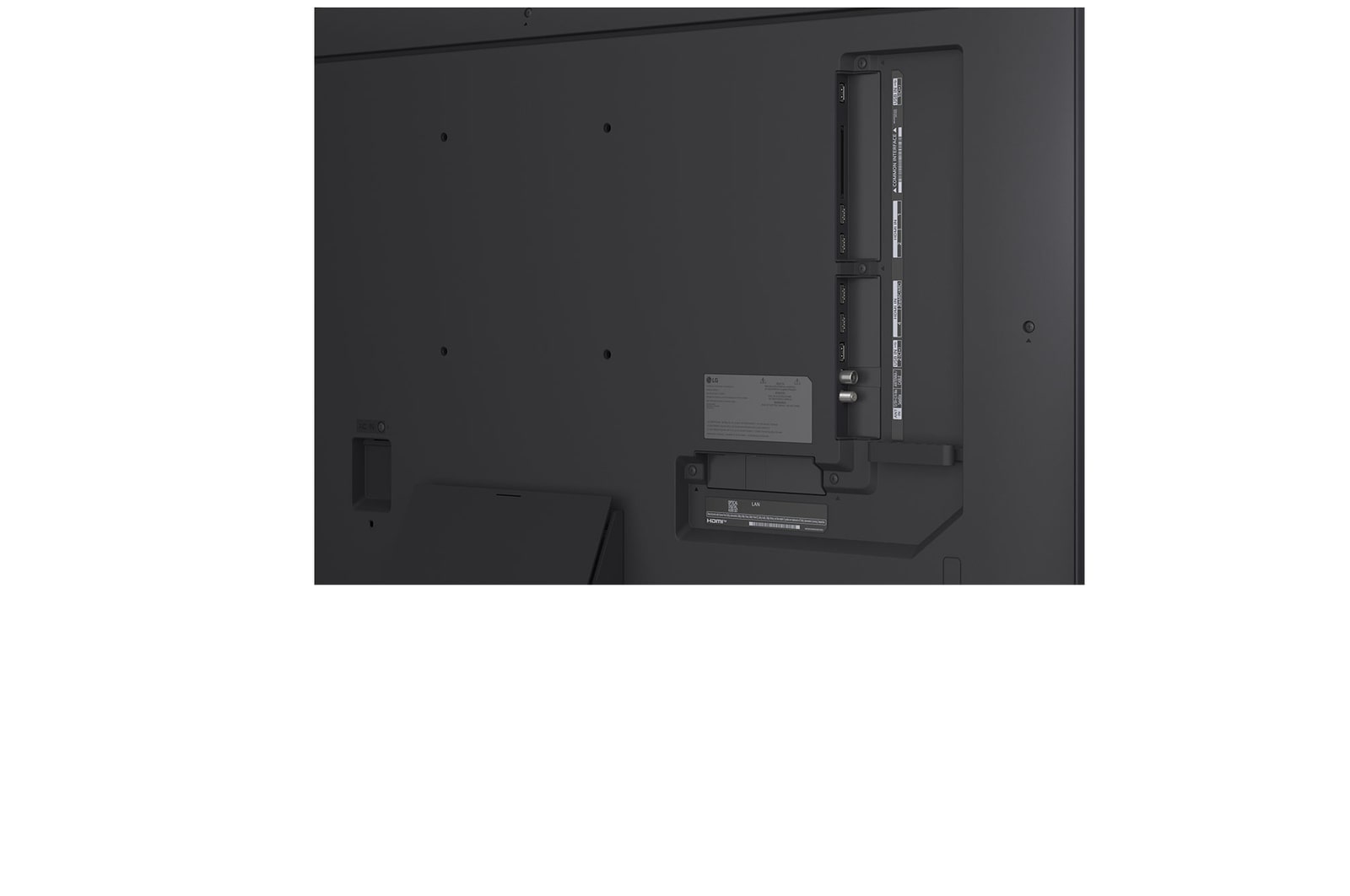 Port view of LG QNED evo QNED85 TV