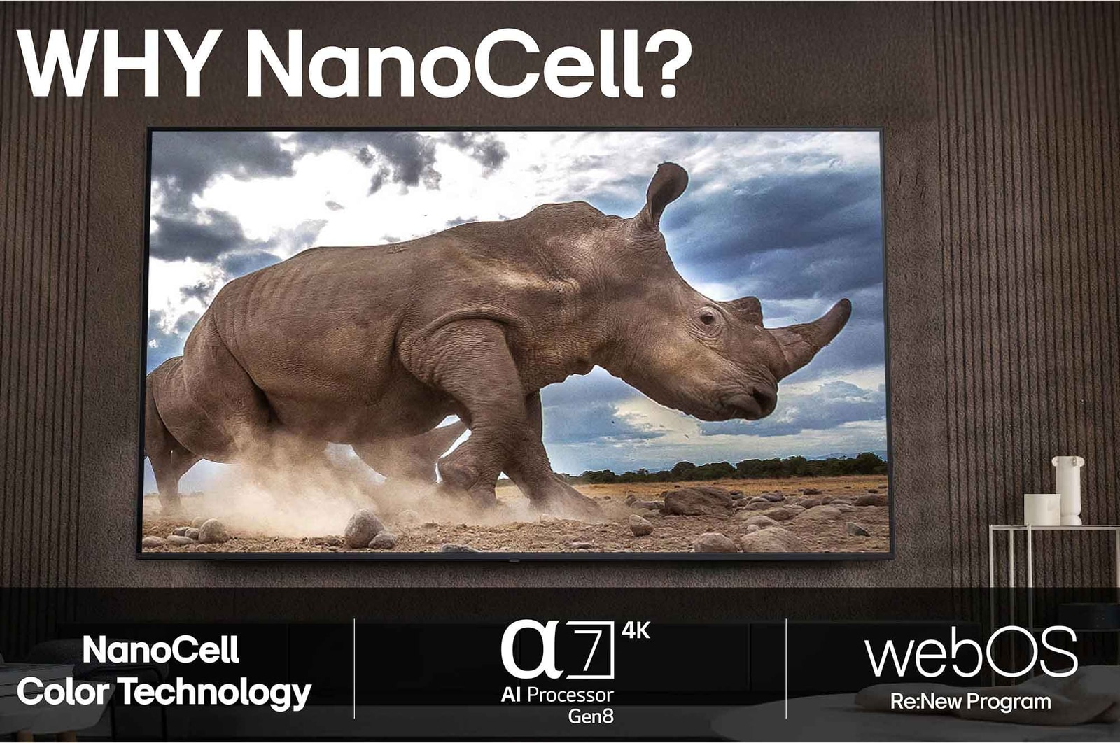 En LG TV-skärm med en AI Magic Remote i förgrunden. AI-knappen är markerad och en pratbubbla visar text, föreslår en film jag gillar. På skärmen visas användarikonen E, som indikerar hur AI Voice ID kunde identifiera vilken användare det var och ge personliga rekommendationer bara baserat på deras röst.