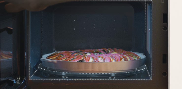 Den visar en stor tallrik placerad i LG Neochef™.