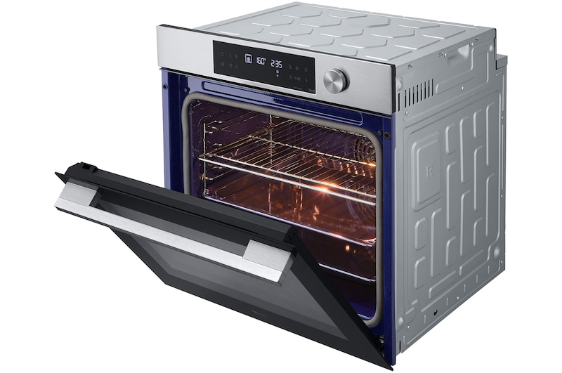 76L A+, Inbyggnadsugn i rostfritt stål med Instaview, rengöringssystemet Blue EasyClean samt teleskopskenor