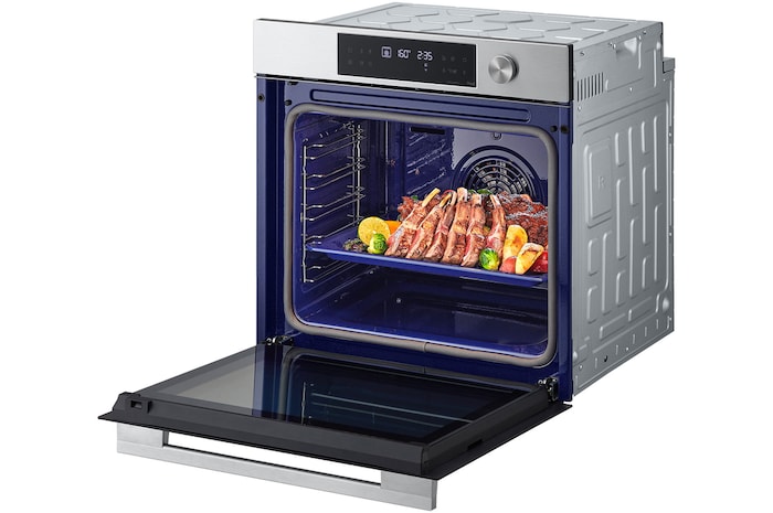 76L A+, Inbyggnadsugn i rostfritt stål med Instaview, rengöringssystemet Blue EasyClean samt teleskopskenor