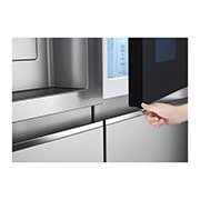 LG 635L InstaView Door in Door™ Side by Side (Brushed Steel), Energiklass E, Vatten/is via röranslutning, Smart Diagnosis™ med Wi-Fi, GSXV90BSAE