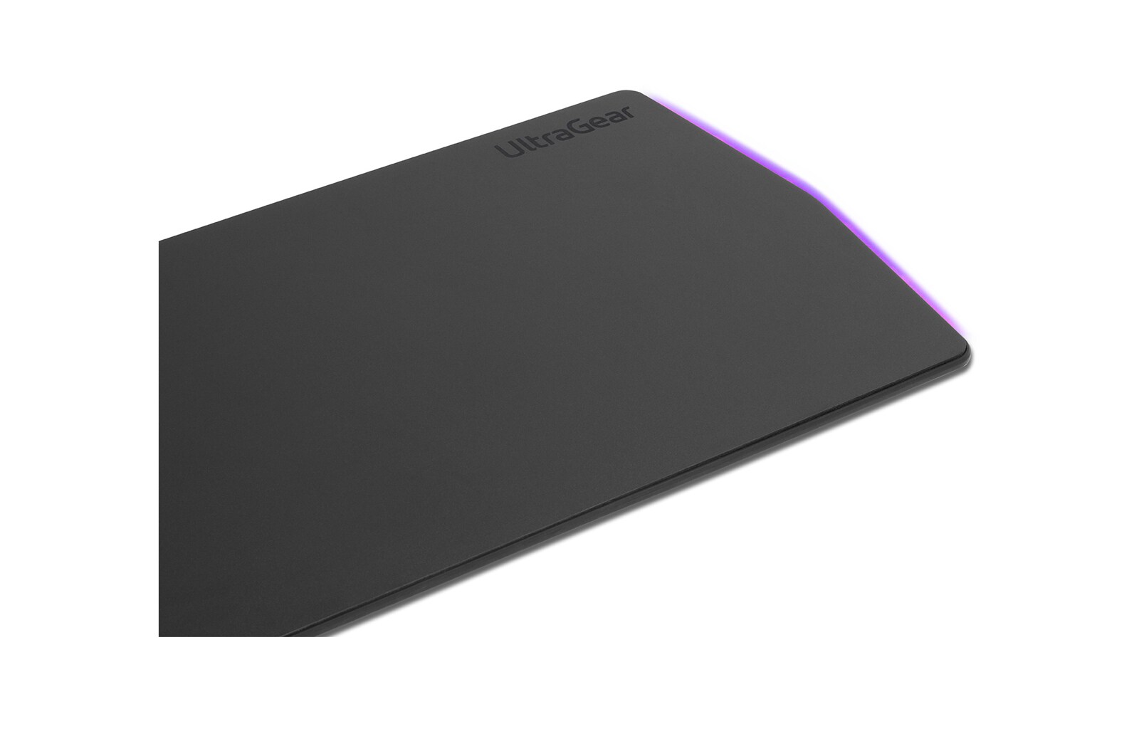 LG UltraGear gaming pad, UGP90HB-B