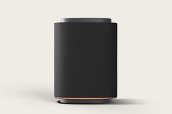 Vy framifrån av Black Sound Suite M7-högtalare