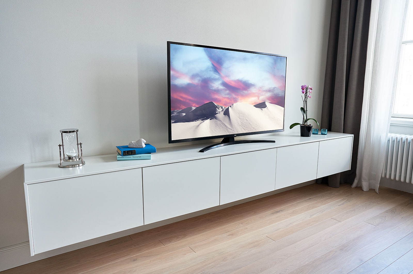 LG Ultra HD 4K TV - 55”, 55UM7450PLA