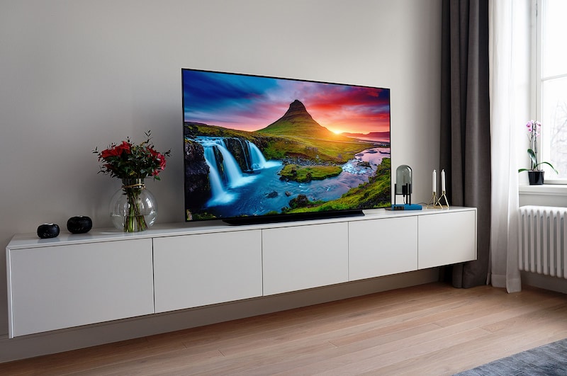 LG OLED 4K TV - 55", OLED55C9PLA