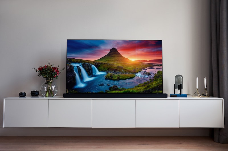 LG OLED 4K TV - 55", OLED55C9PLA