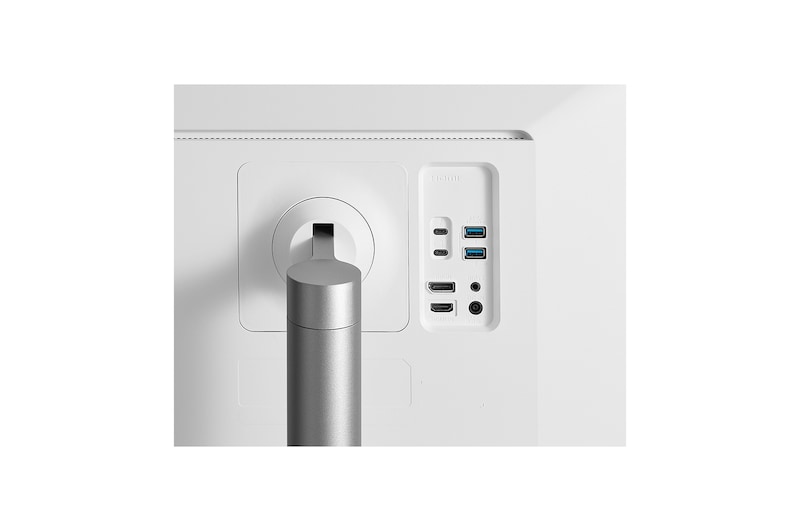 LG UltraFine™ 32" 4K Nano IPS Monitor with RADEON FreeSync™, 32UL950-W