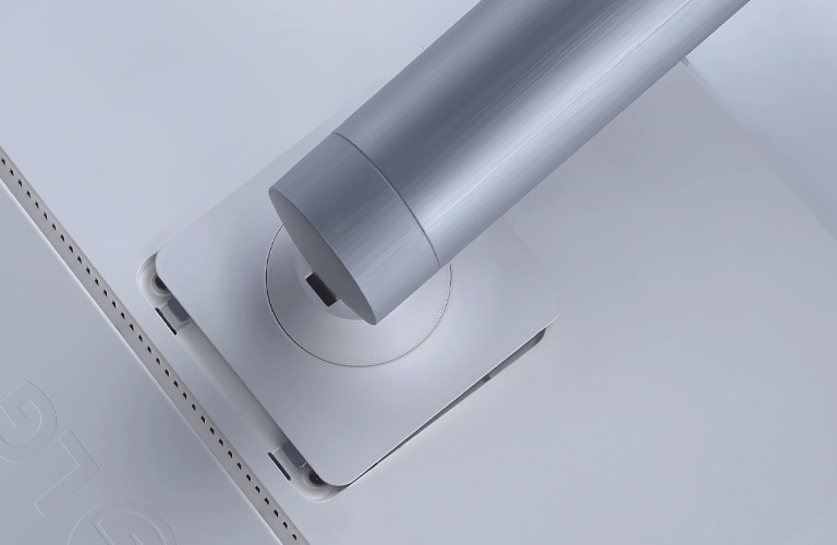 MNT-UltraWide-08-2-Easy-Installation-D