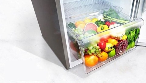 ผักและผลไม้ในช่องแช่ผักตู้เย็น LG 1 ประตู