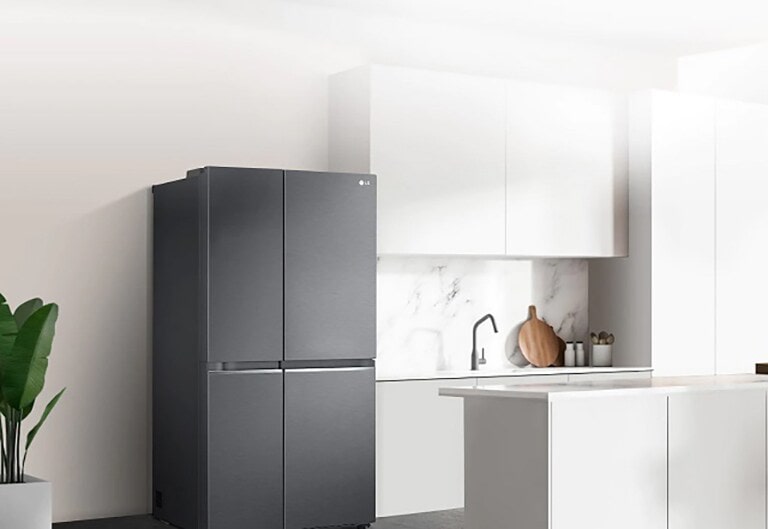 ตู้เย็น Side-by-Side LG ในห้องครัว