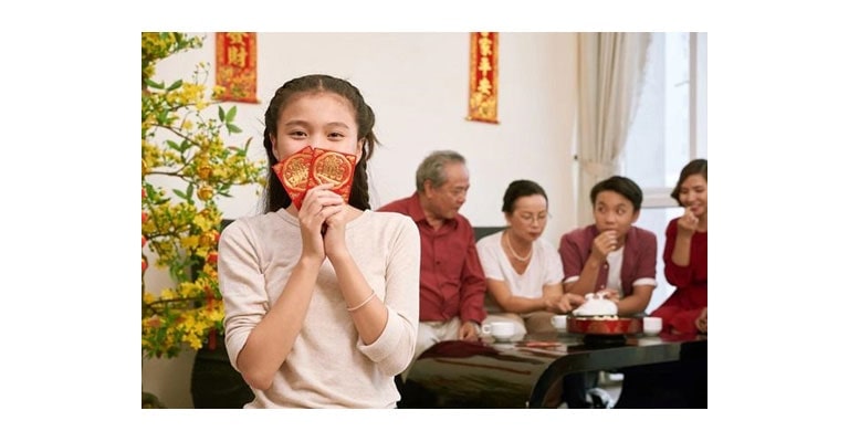 ครอบครัวอยู่ด้วยกันในวันตรุษจีน