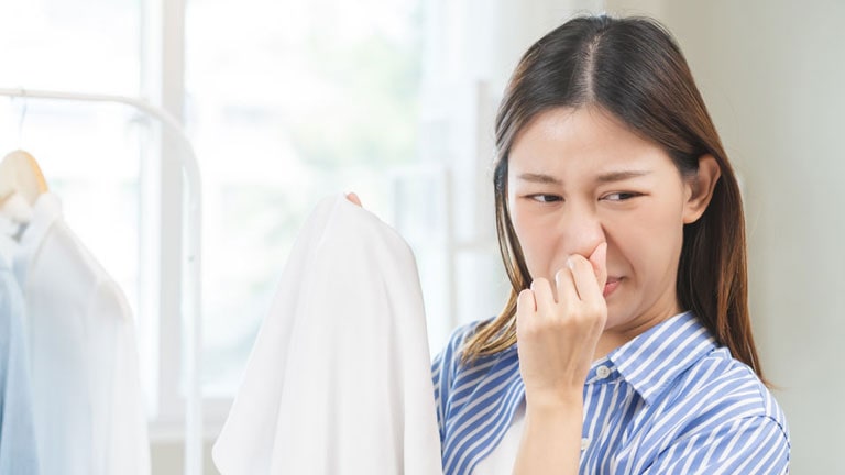 แก้เสื้อเหม็นอับเร่งด่วน