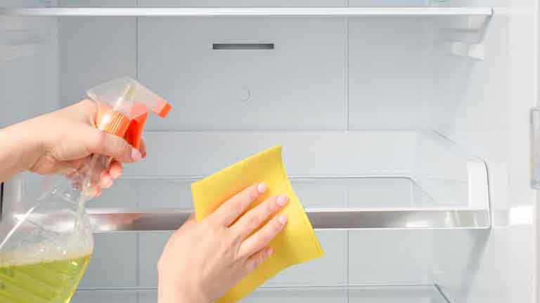 ล้างตู้เย็น