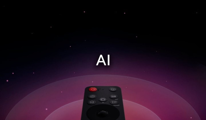 LG AI Magic Remote พร้อมปุ่ม AI ที่ไฮไลต์ มีการแสดง UI แบบกราฟิกพร้อมไอคอนว่าปุ่ม AI ช่วยให้ผู้ใช้เข้าถึงฟังก์ชัน AI ต่างๆ ได้อย่างไร บริการดังกล่าวประกอบด้วย AI Voice ID, AI Search, AI Chatbot, AI Concierge, AI Picture Wizard และ AI Sound Wizard จากนั้นฟังก์ชันการทํางานจะถูกจัดแสดงเมื่อเคอร์เซอร์ปรากฏขึ้นเหนืออินเทอร์เฟซ ซึ่งแสดงให้เห็นว่ากล้องระยะไกลถูกใช้เหมือนเมาส์ลมเพื่อชี้และคลิกอย่างไร