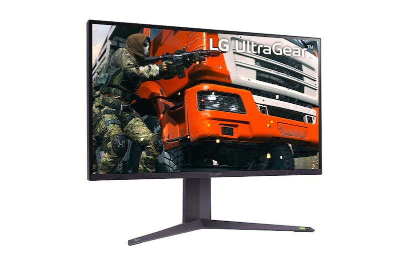 LG 32” UltraGear™ UHD 4K Gaming Monitor with VESA DisplayHDR™ 1000, 32GQ950-B