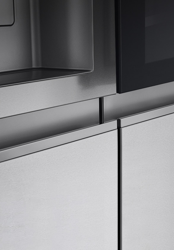 A side view of the refrigerator to emphasize the sleekness of the pocket handle design.