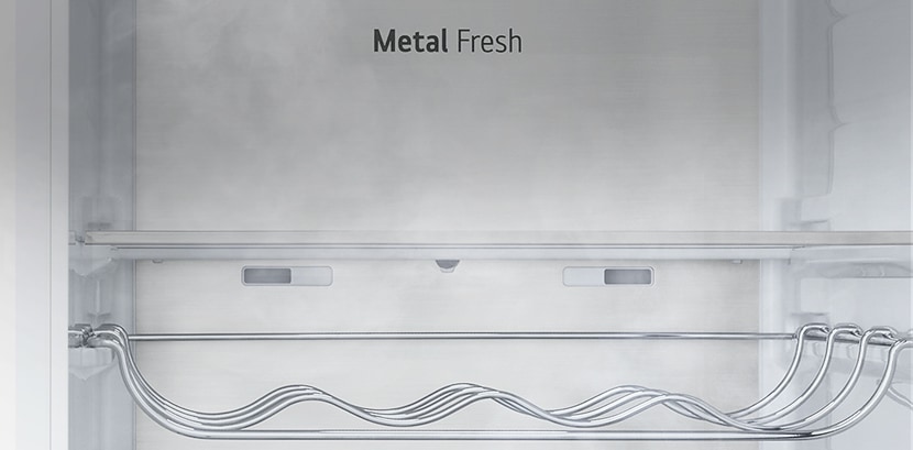 The front view of the metallic Metal Fresh panel with the "Metal Fresh" logo showing. 