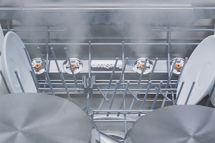 Various kinds of dishes being steam-washed using LG freestanding dishwasher true steam technology.	