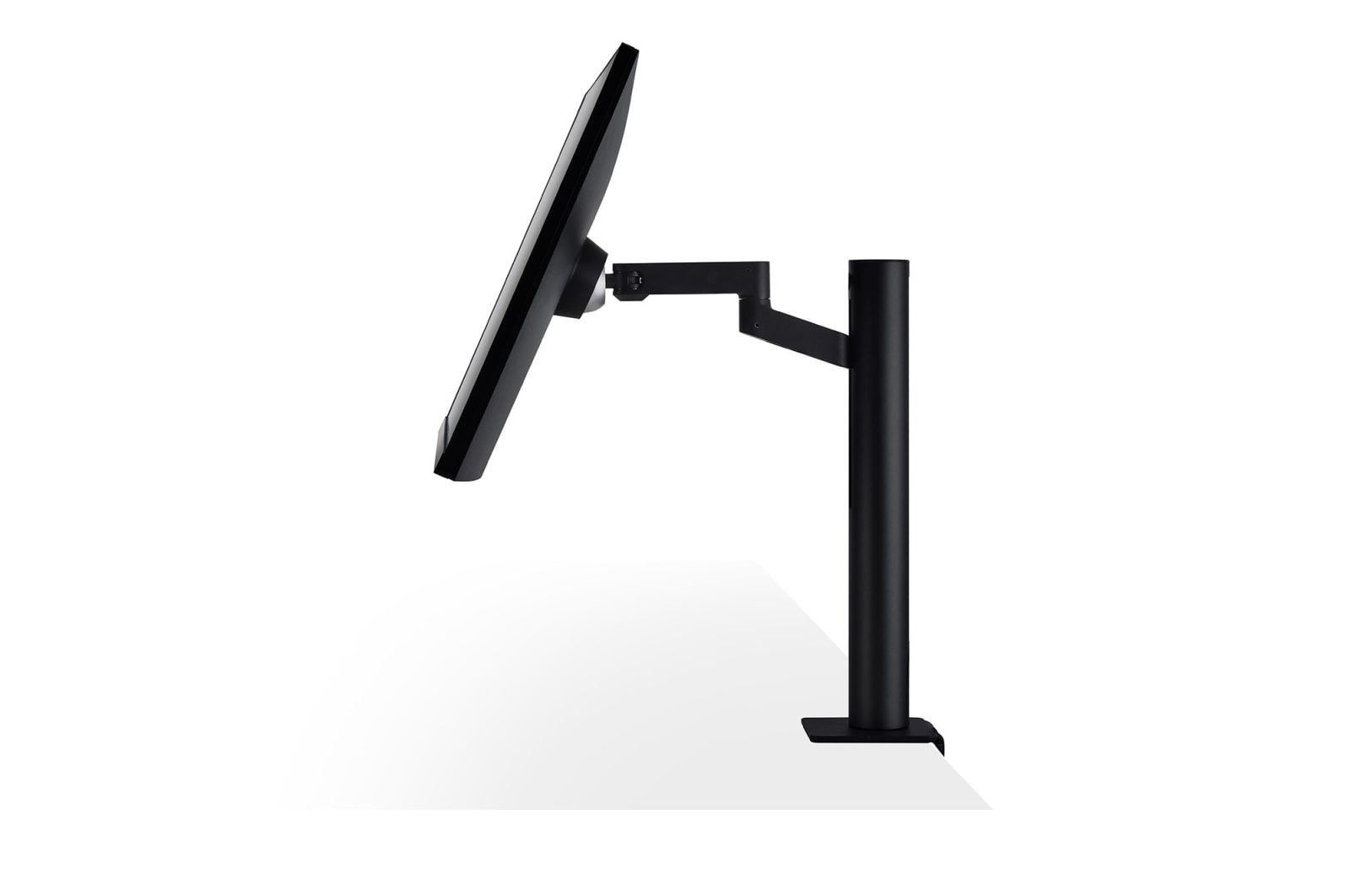 LG 31.5" UltraFine™ UHD 4K Ergo IPS Monitor with USB Type-C™, 32UN880-B