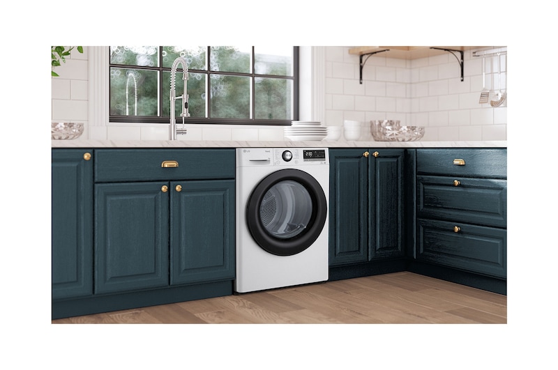 LG 9kg DUAL Inverter HeatPump Dryer White A++, White, FDC309W