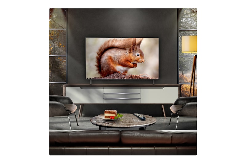 Leopard in the forest in vivid color and detail. The leopard has a grid and a light glowing behind it, indicating how LG AI Picture Pro made impressive visual enhancements to the scene's resolution, brightness, depth, and clarity.