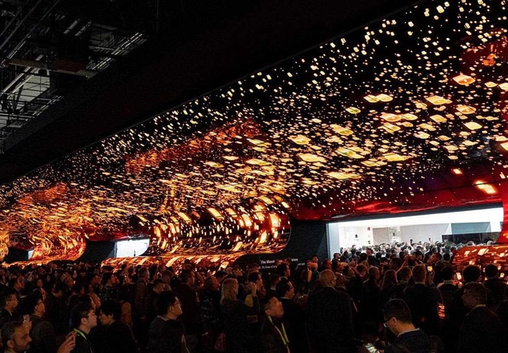 The OLED Falls exhibition at CES 2019.