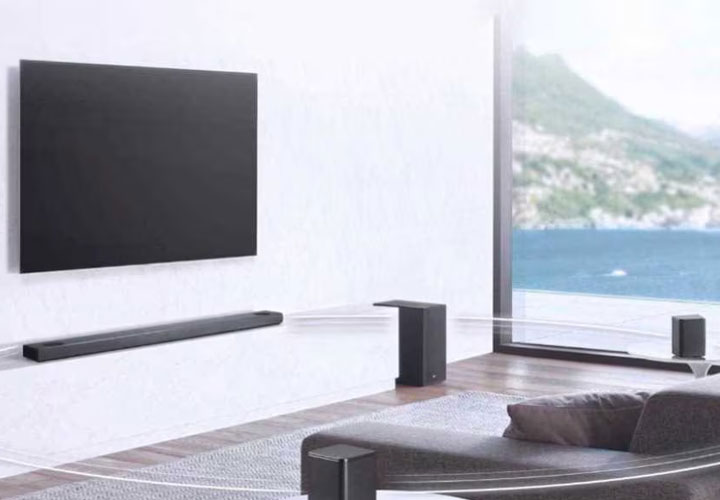 With LG's Soundbar, sound reaches all the right places, so you get the ultimate entertainment experience | More at LG MAGAZINE