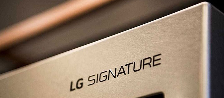 LG SIGNATURE logo on LG Instaview.