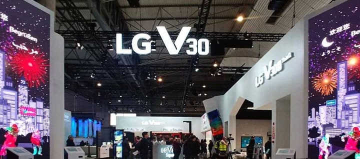 The image of LG booth at MWC 2018 barcelona, presenting its latest artificial intelligence smartphone v30s thinq.