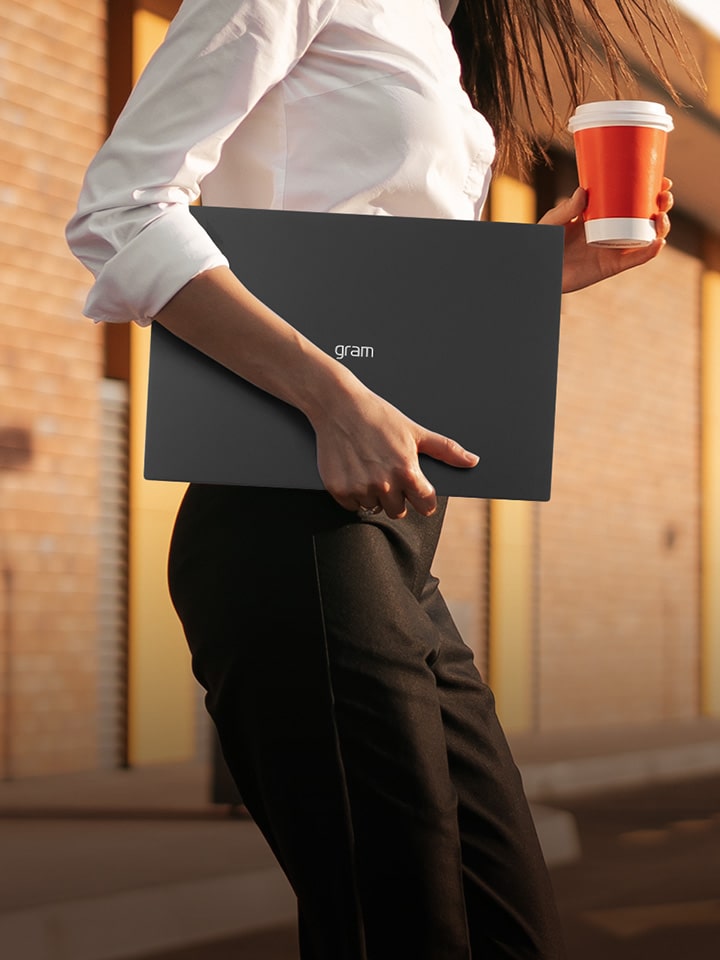 LG gram-light-slim-portability.