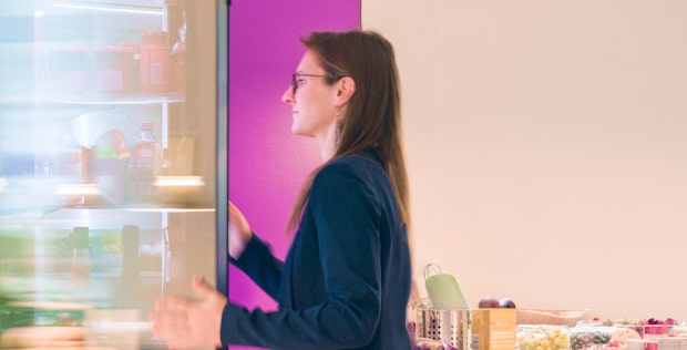 The top and bottom panels of the LG MoodUP Refrigerator display the Pop Color Collection mode.