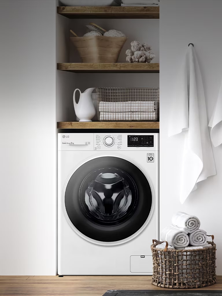 Đây là hình ảnh chiếc máy giặt được đặt trong phòng giặt.