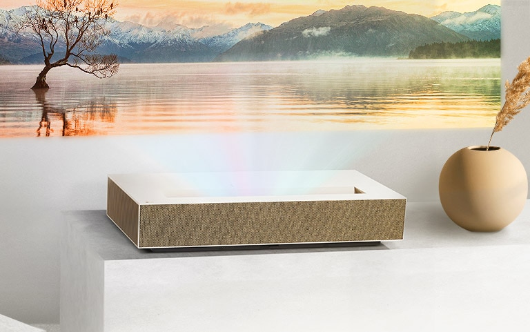 Màu sắc chính xác ngay cả trong môi trường sáng.