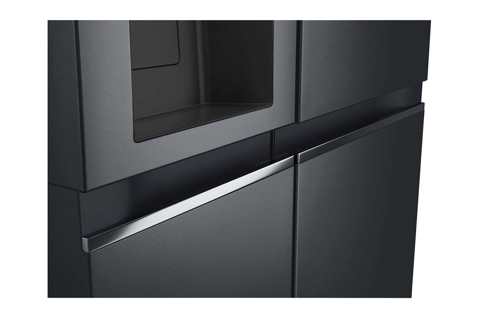 LG 611L Side by Side Fridge with Uvnano™ Ice & Water Dispenser in Black Finish, GC-L257SQSL