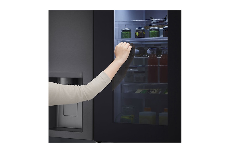 LG 674L InstaView™ Door-in-Door Side by Side Fridge with Uvnano™ Ice & Water Dispenser in Black Finish, GC-X257CQFS