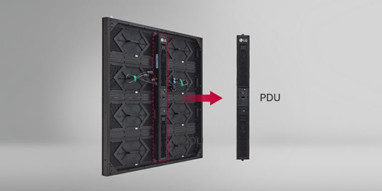 A unidade de controle do gabinete está sendo removida.
