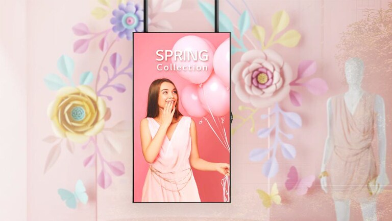 Das neben einer Schaufensterpuppe in einem Schaufenster installierte Display mit schmalem Rahmen zeigt den Kunden die Werbeanzeigen klar und deutlich an.