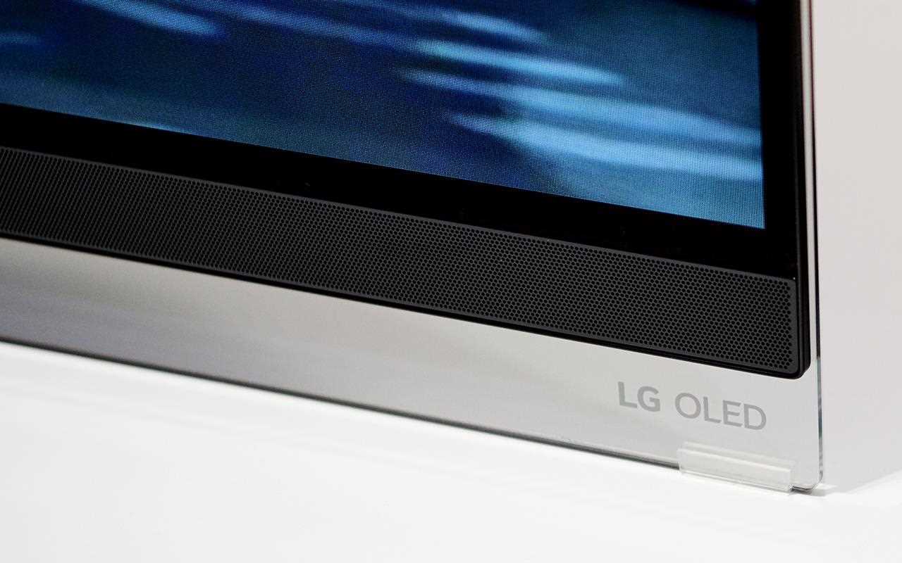 You can see how thin LG OLED TVs are at IFA 2019 | More at LG MAGAZINE
