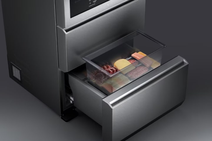 Meat, cheese, and etc. are stored in the drawer of LG SIGNATURE Wine Cellar.