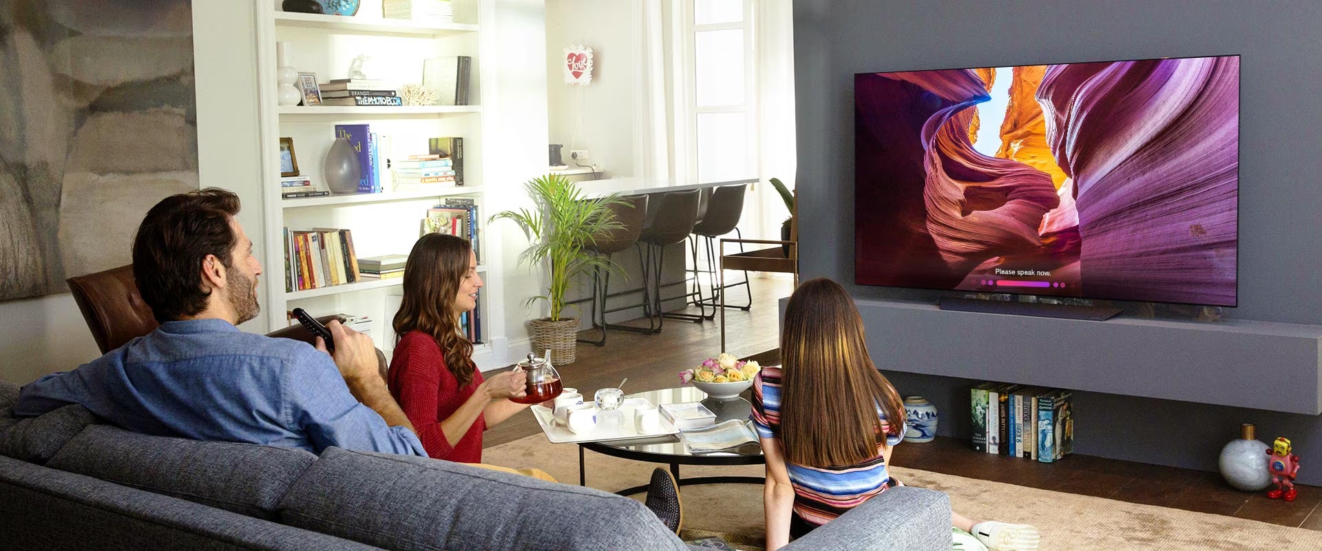 Proiettore vs. TV: scopri la migliore tecnologia di visualizzazione per le  tue esigenze